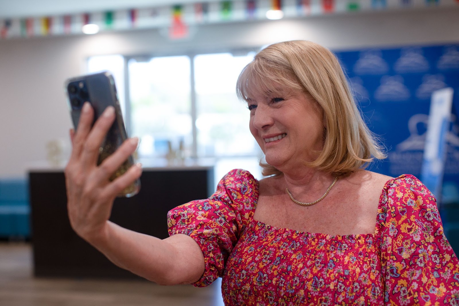 Tips To Achieve A Brighter Smile With Teeth Whitening